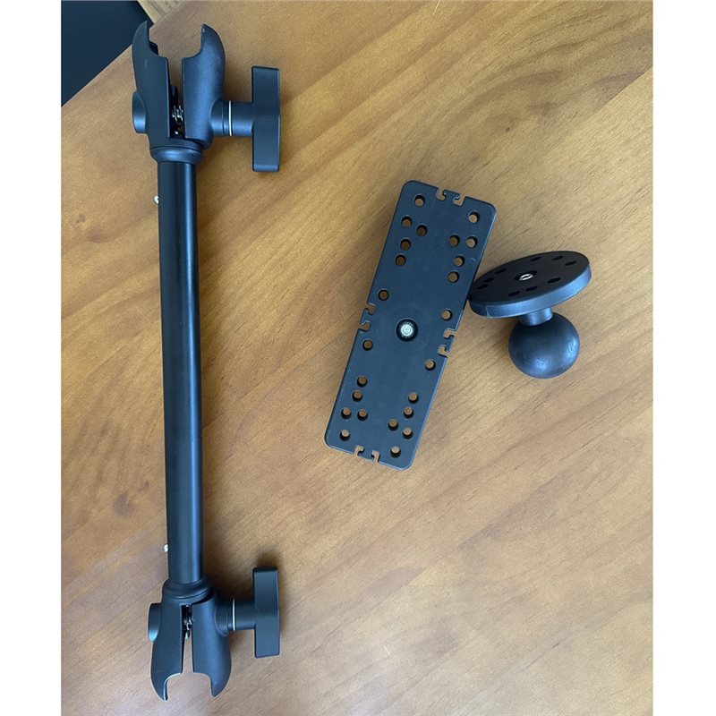 حامل جهاز تحديد مواقع الأسماك  - مراجعة Fish Finder Mount وسعره